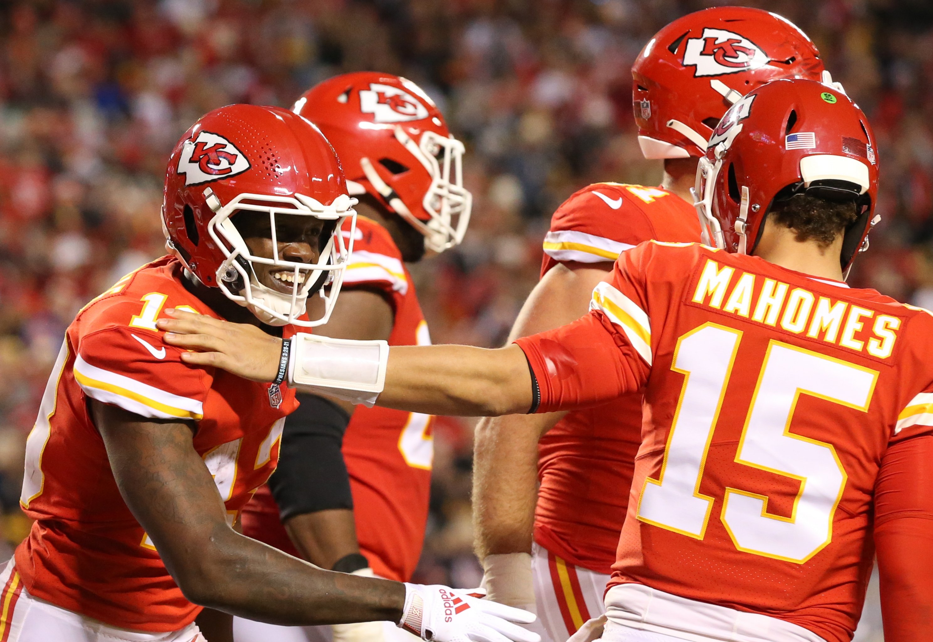 NFL Week 18 Raiders-Chiefs final score: Kansas City wins easily 2022 season  finale - Silver And Black Pride