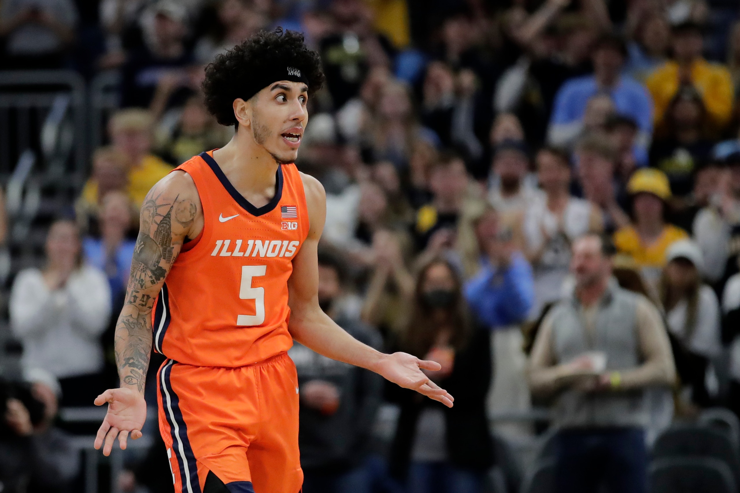 Illinois' Andre Curbelo
