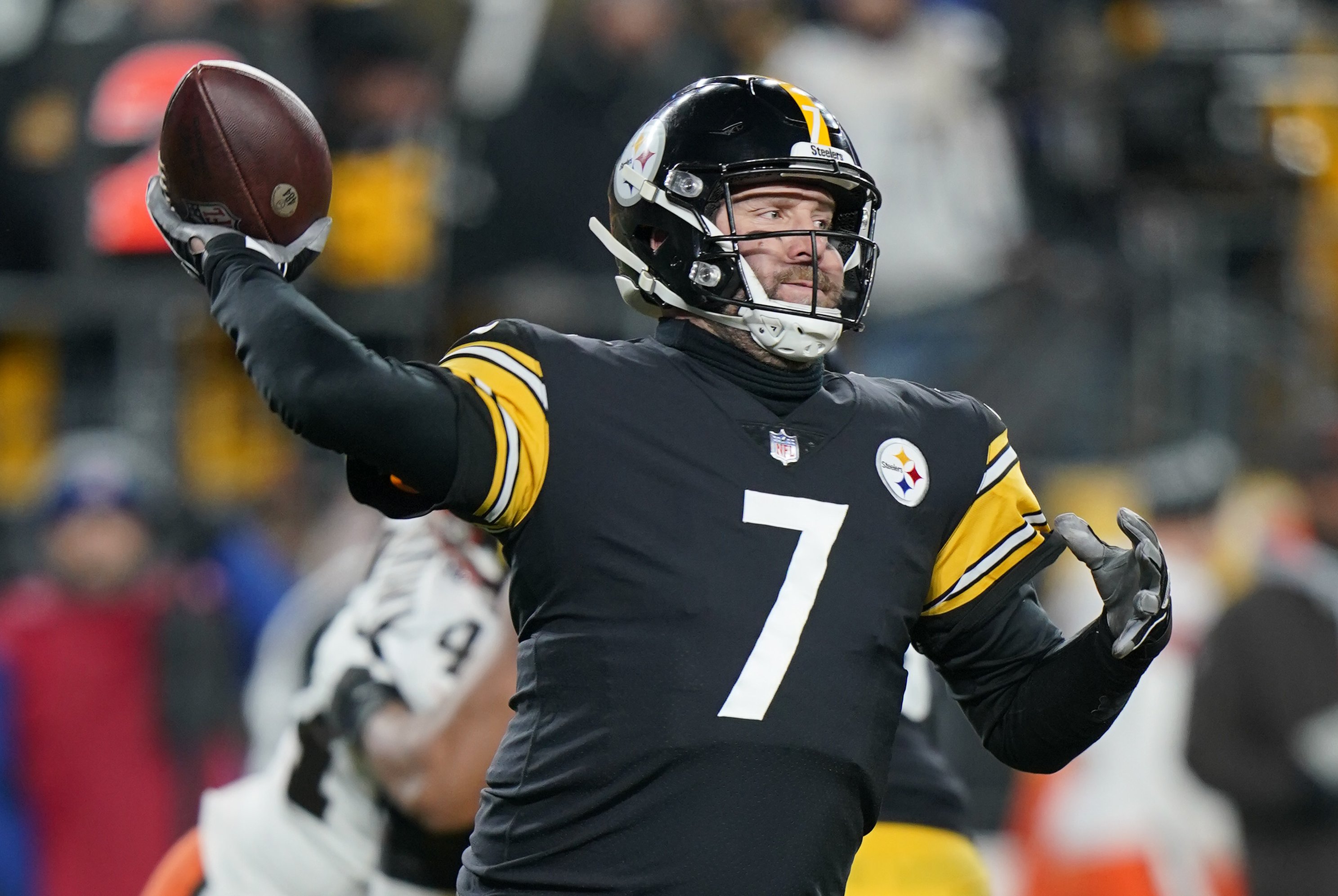 Pittsburgh Steelers Throwback Uniforms: Grading the Outlandish Retro Jerseys, News, Scores, Highlights, Stats, and Rumors