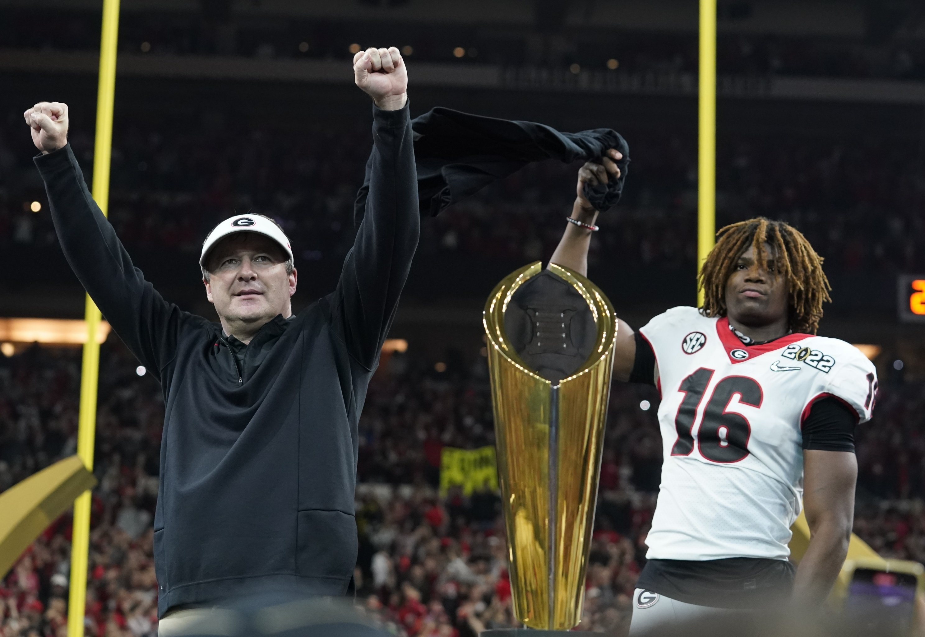 Stetson Bennett, Lewis Cine Win 2022 College Football National Championship  MVPs, News, Scores, Highlights, Stats, and Rumors