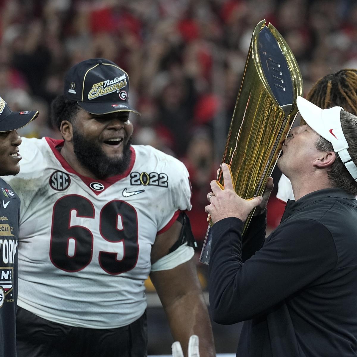 National Signing Day 2022: Grading Every Top 25 Team's Recruiting Class
