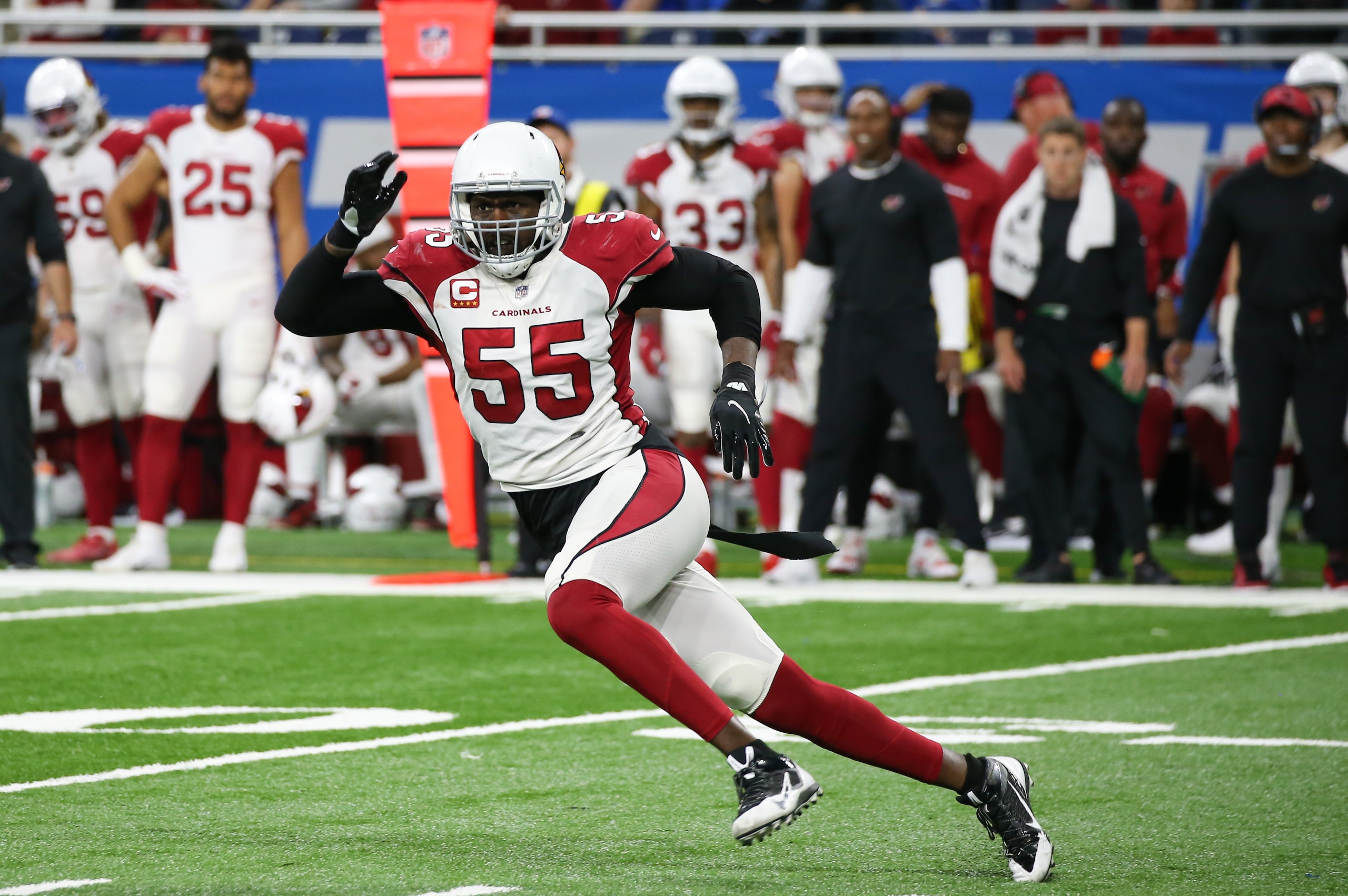 DE/OLB Chandler Jones