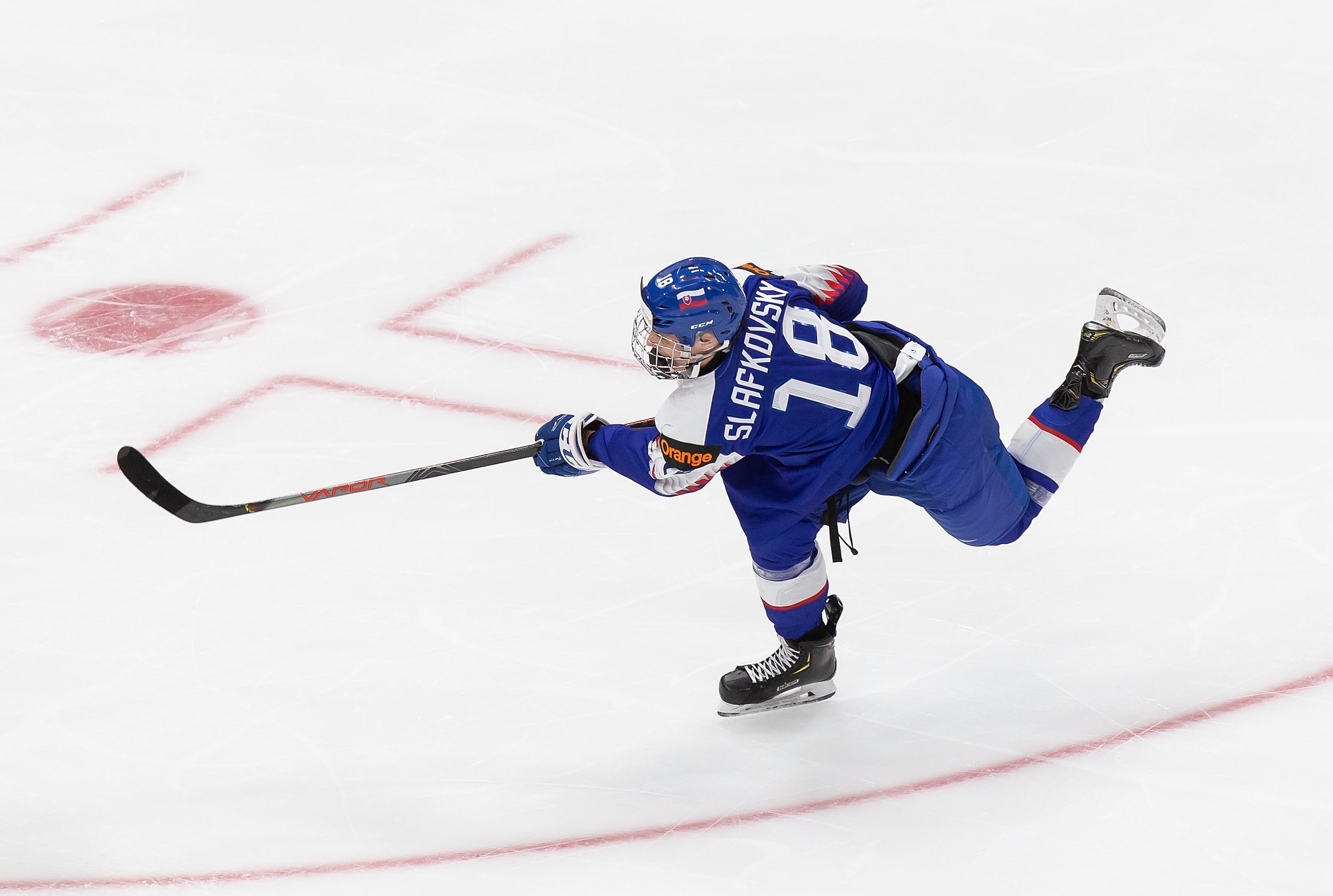 KHL on X: Big night for Kirill Marchenko, who had career-high 3