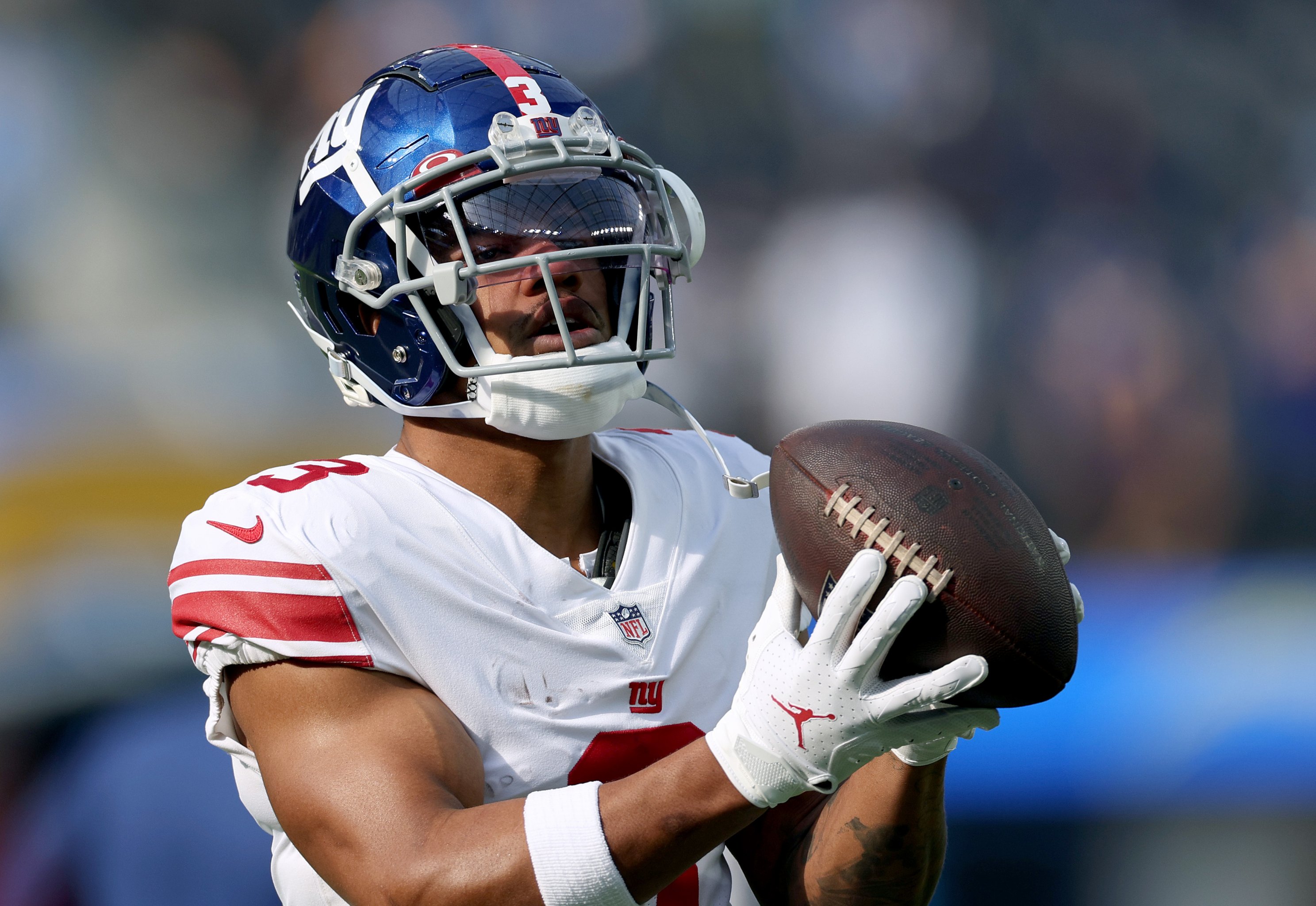 PFF: Giants' James Bradberry one of the top 32 contracts in football