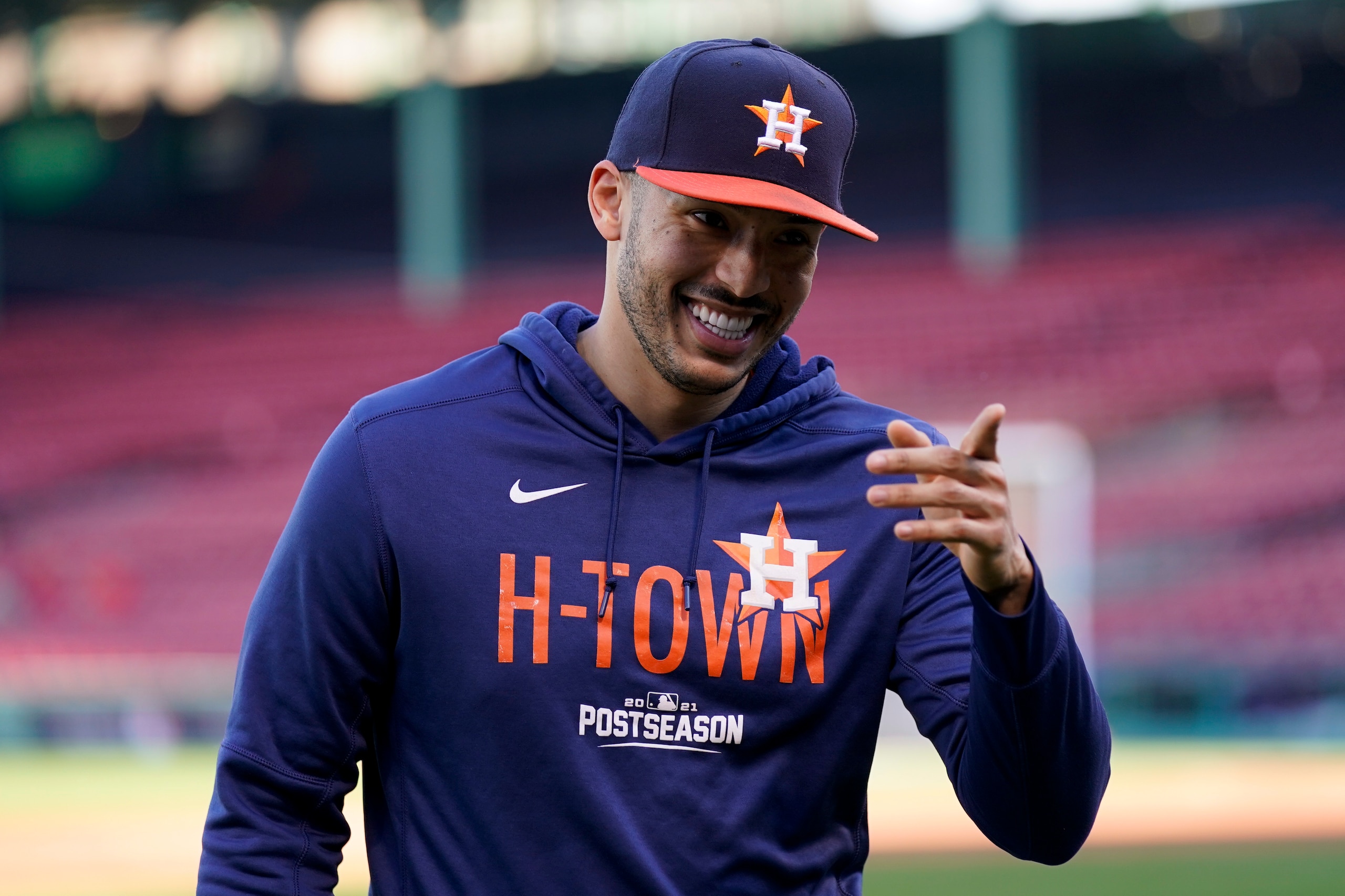 Who should sign Carlos Correa? Who should sign Carlos Correa?