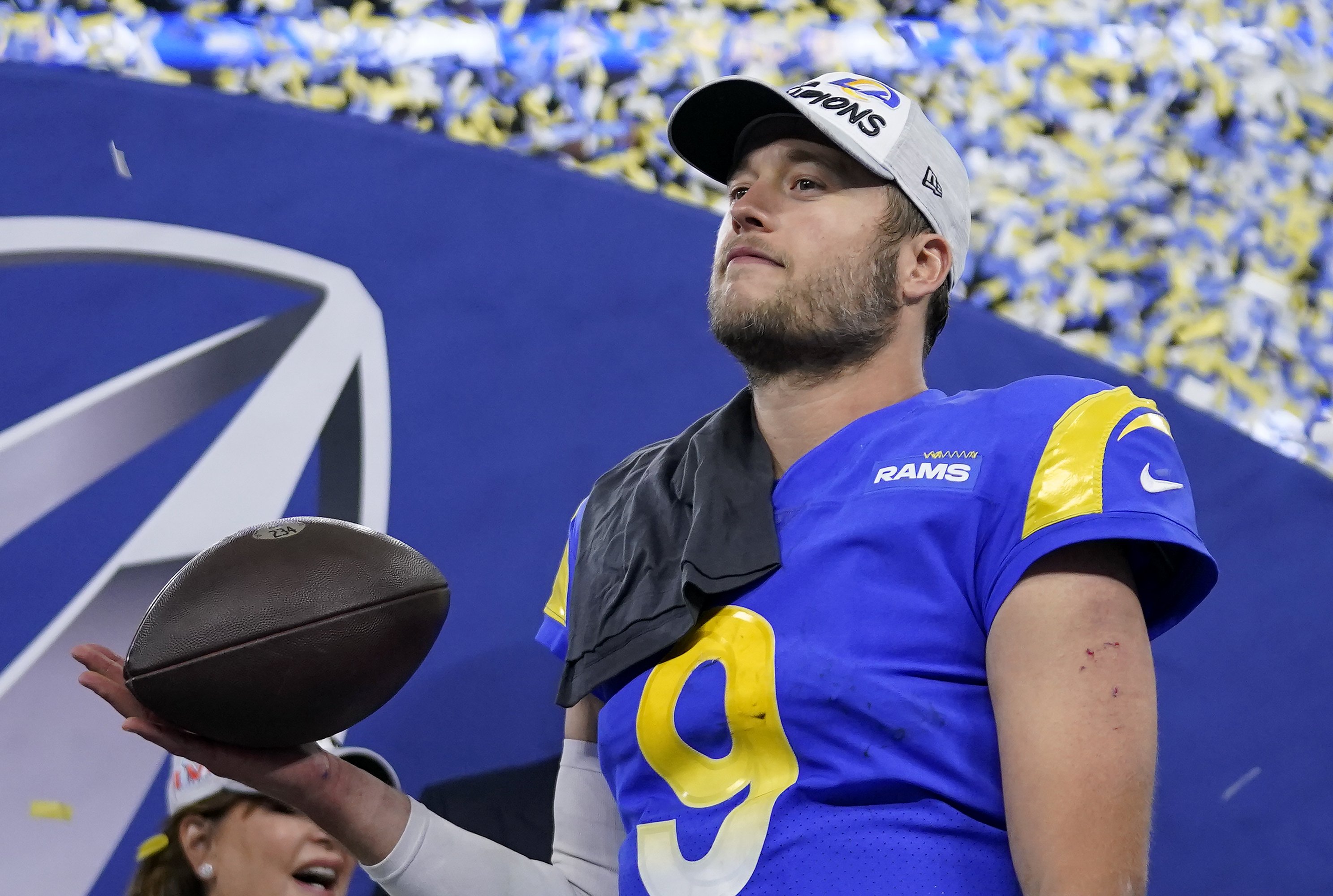 Matthew Stafford and Cooper Kupp Get Scoreboard Duty at Wives