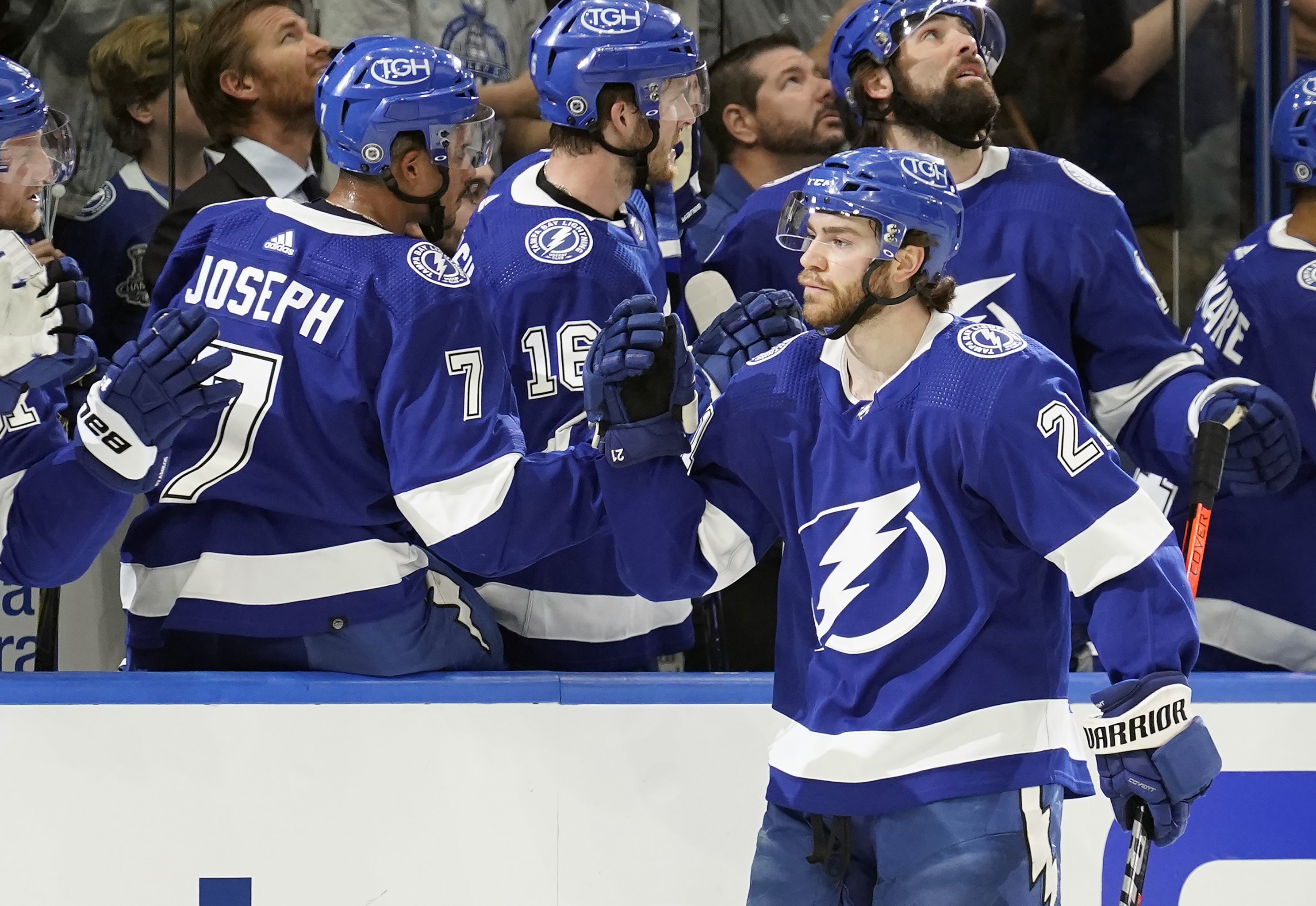 NHL Power Rankings: Lightning Rise to No. 2; Canadiens Out of the Basement  | News, Scores, Highlights, Stats, and Rumors | Bleacher Report