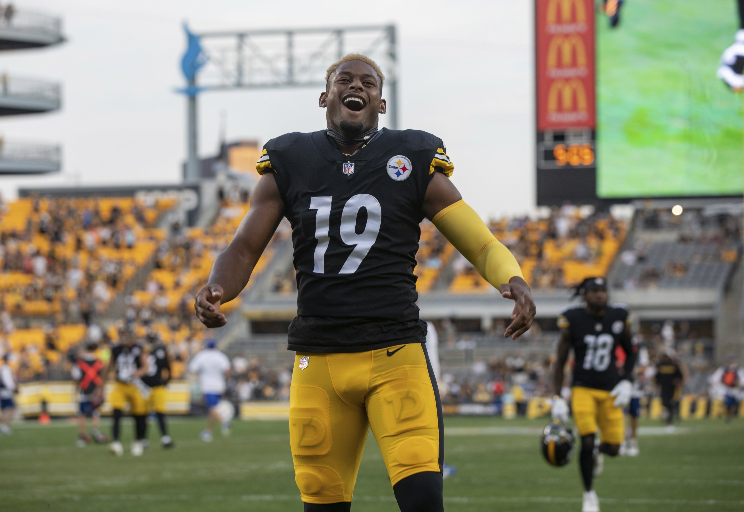 JuJu Smith-Schuster, Joe Haden, Steelers Free Agents' Projected