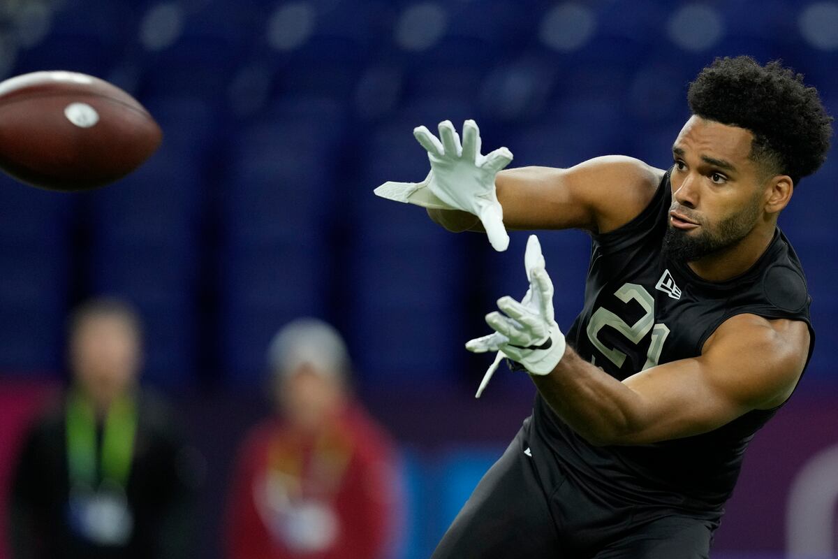 2022 NFL Combine Takeaways: WRs Blew the Roof off Lucas Oil Stadium - Vimarsana News