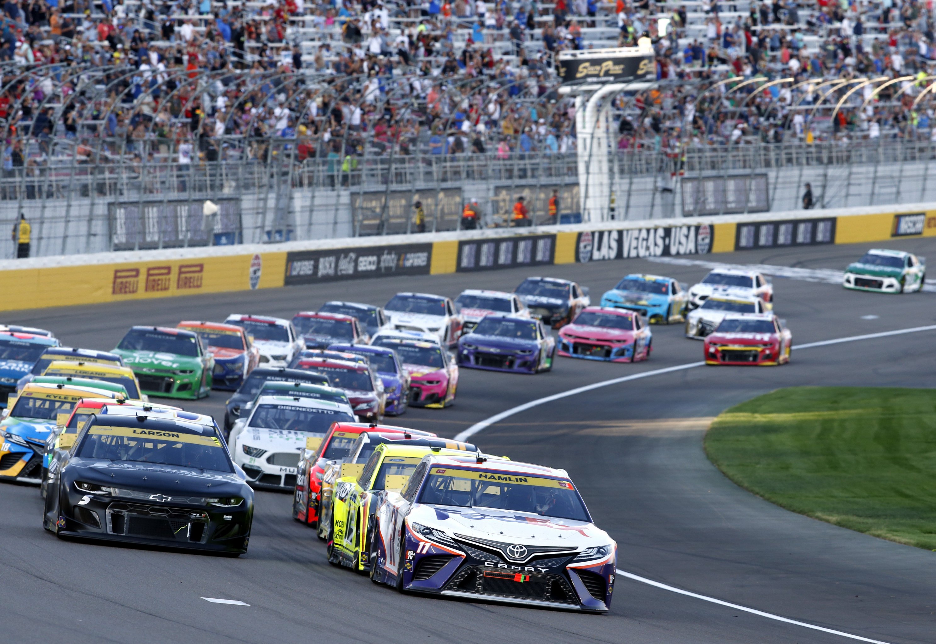 NASCAR at Las Vegas 2022: Odds, Preview and Top Storylines ...