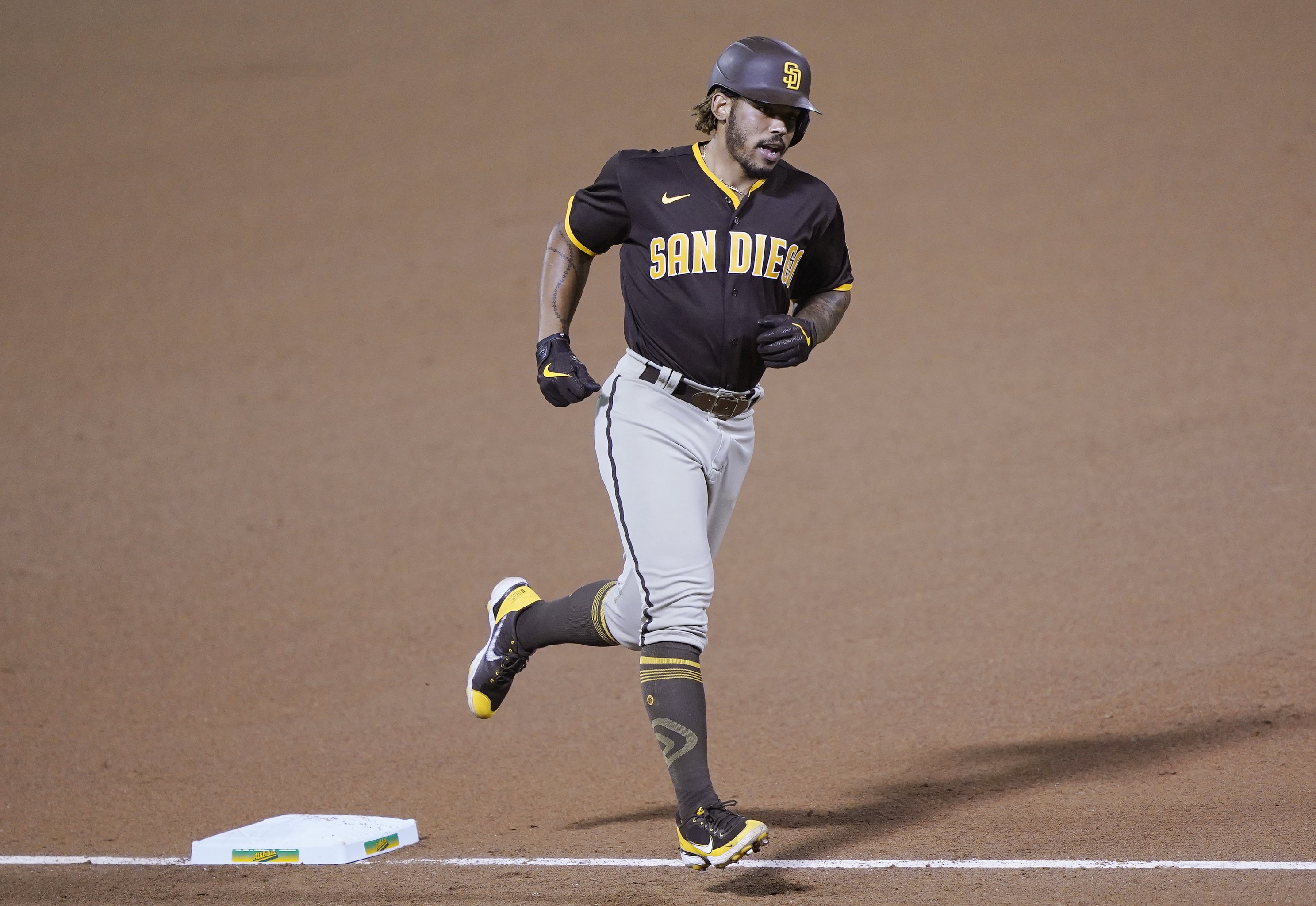 Padres' Francisco Mejia takes a knee in battle for playing time at