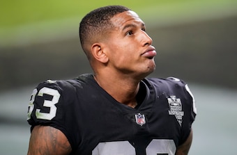 Las Vegas Raiders tight end Darren Waller Las Vegas Raiders tight end Darren Waller