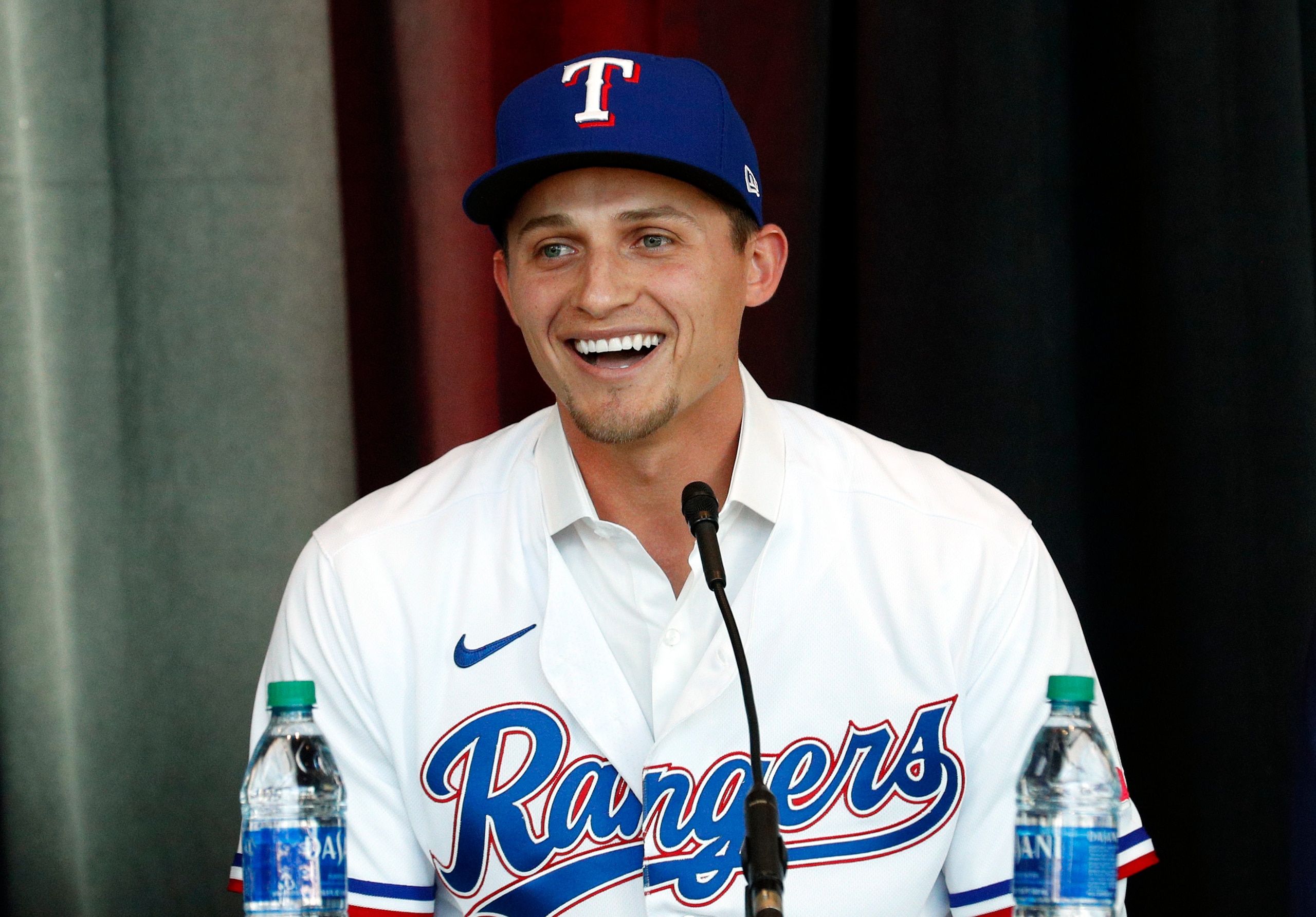 They still need more, but the Rangers are definitely better off with Corey Seager.