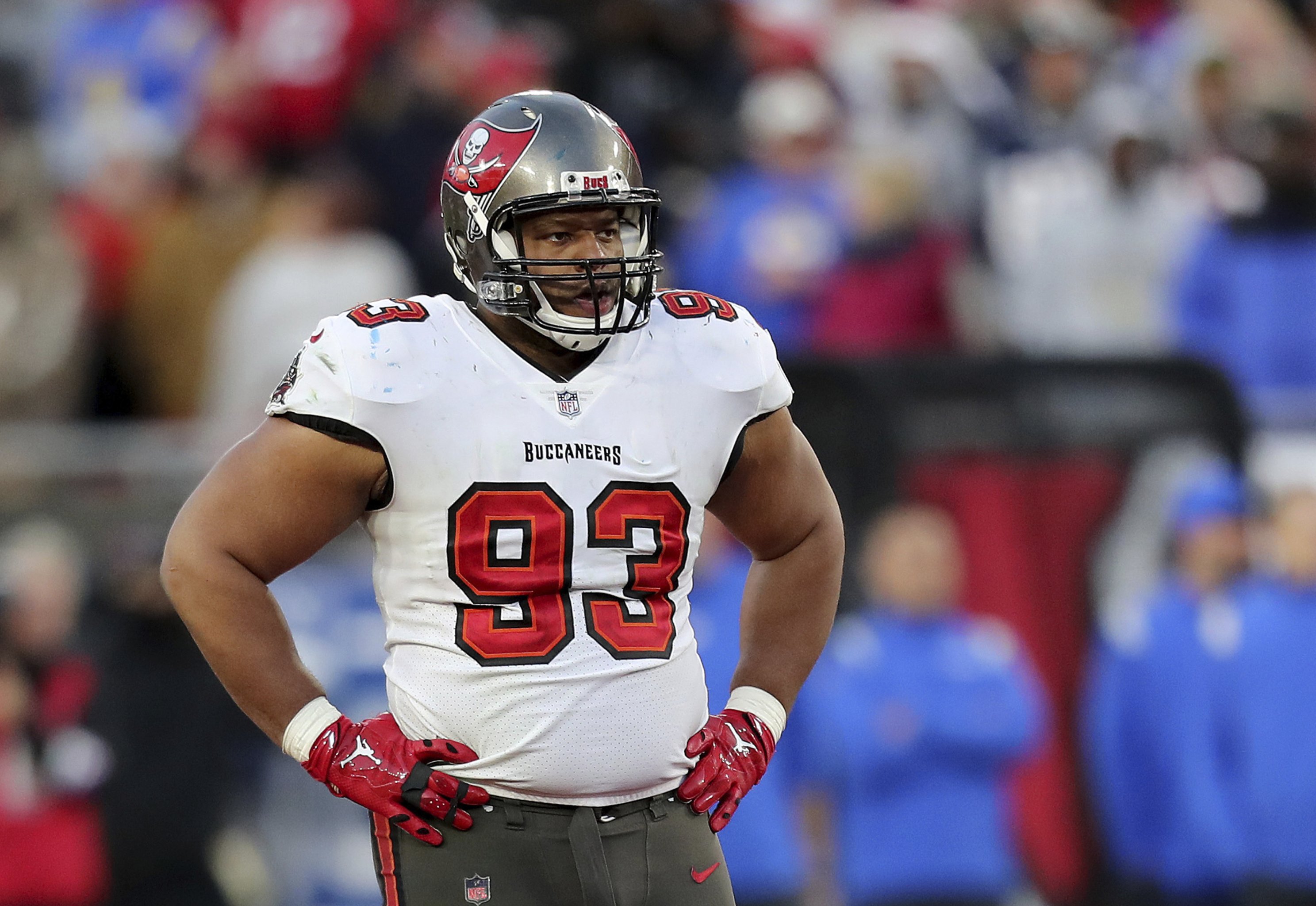 Ndamukong Suh waves 'Hello' to alleged one year deal with Bucs
