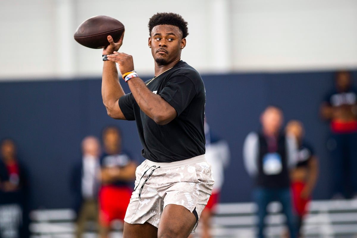 NFL Draft 2022 Examining Predictions for Top QBs in Latest Expert