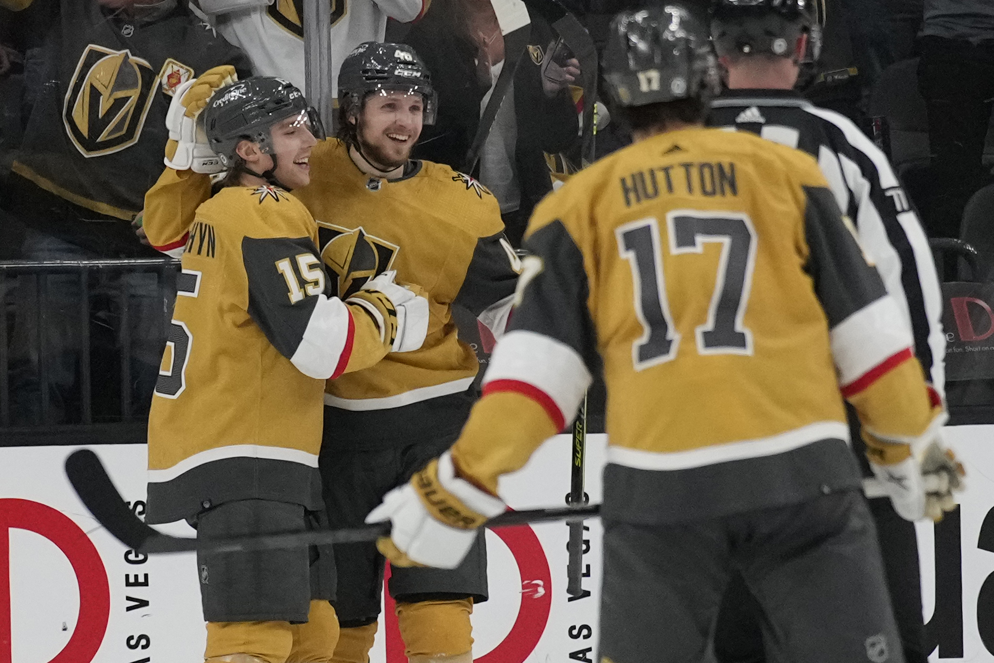 Rangers vs. Penguins prediction: Picks, odds for Game 3 in first round of  2022 NHL playoffs - DraftKings Network