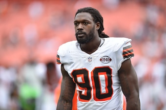 Defensive end Jadeveon Clowney