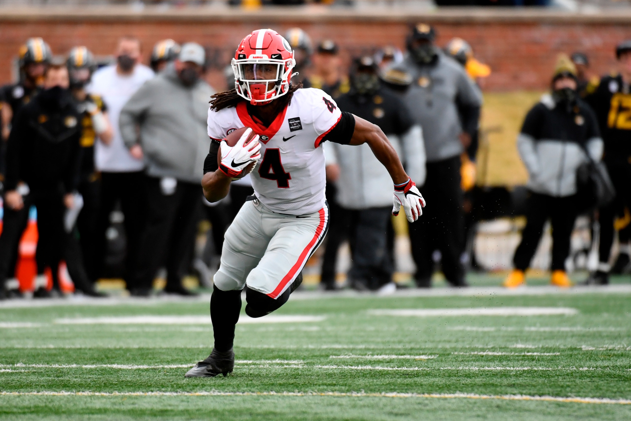 Georgia running back James Cook