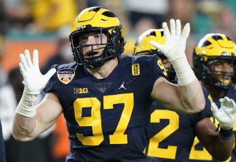 Michigan edge Aidan Hutchinson