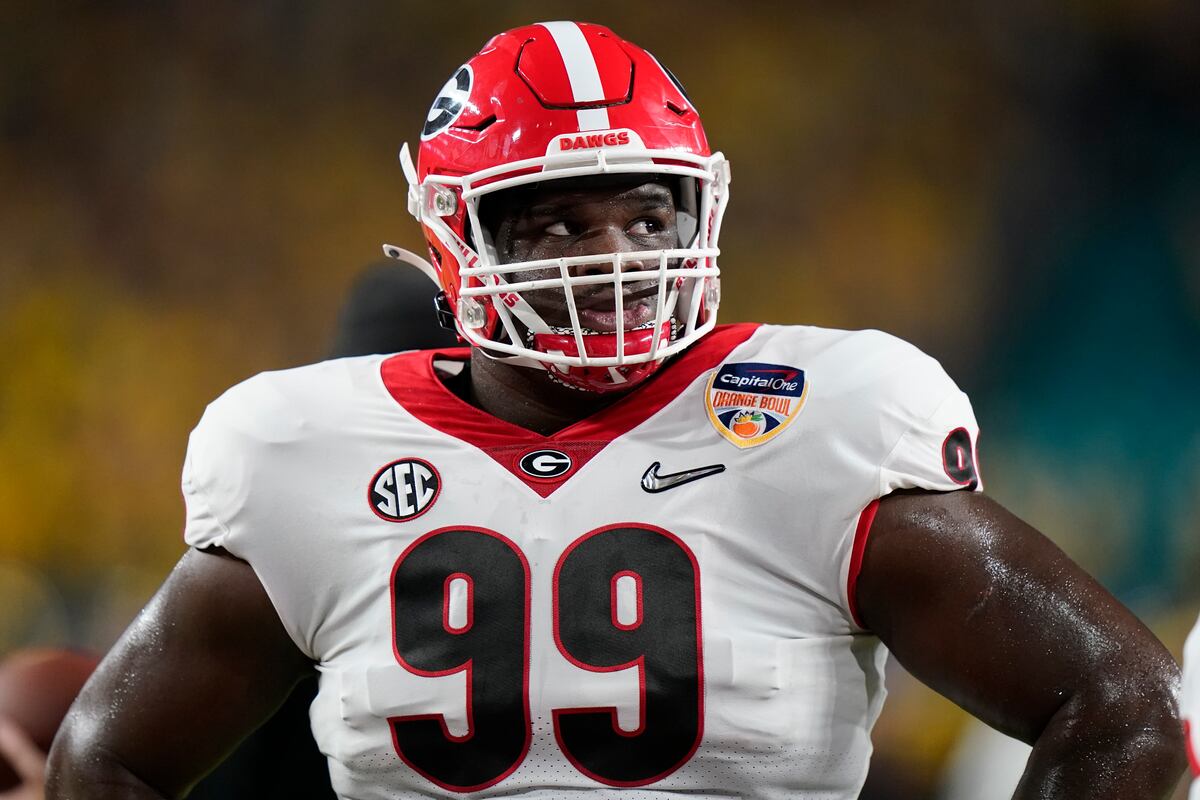 2022 NFL Draft: 6 Shocking Picks That Might Happen in Round 1 - Vimarsana News