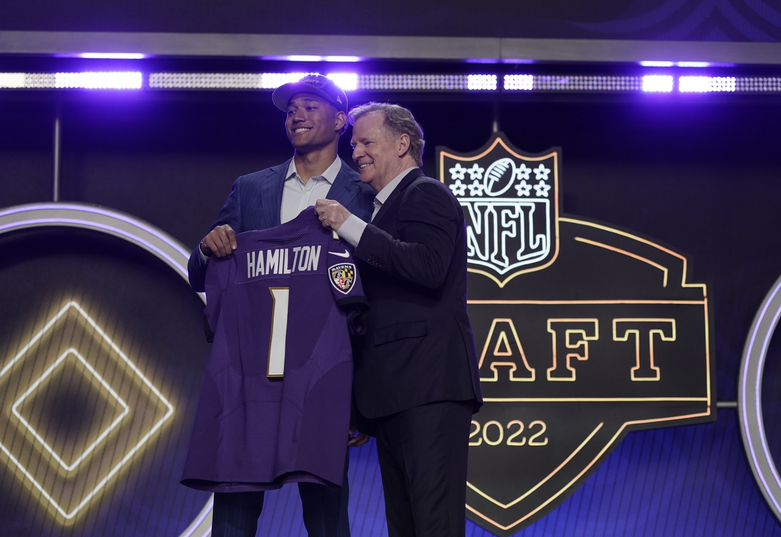 NFL Draft Grades 2022: Top Experts' Scores for Every Team's Final