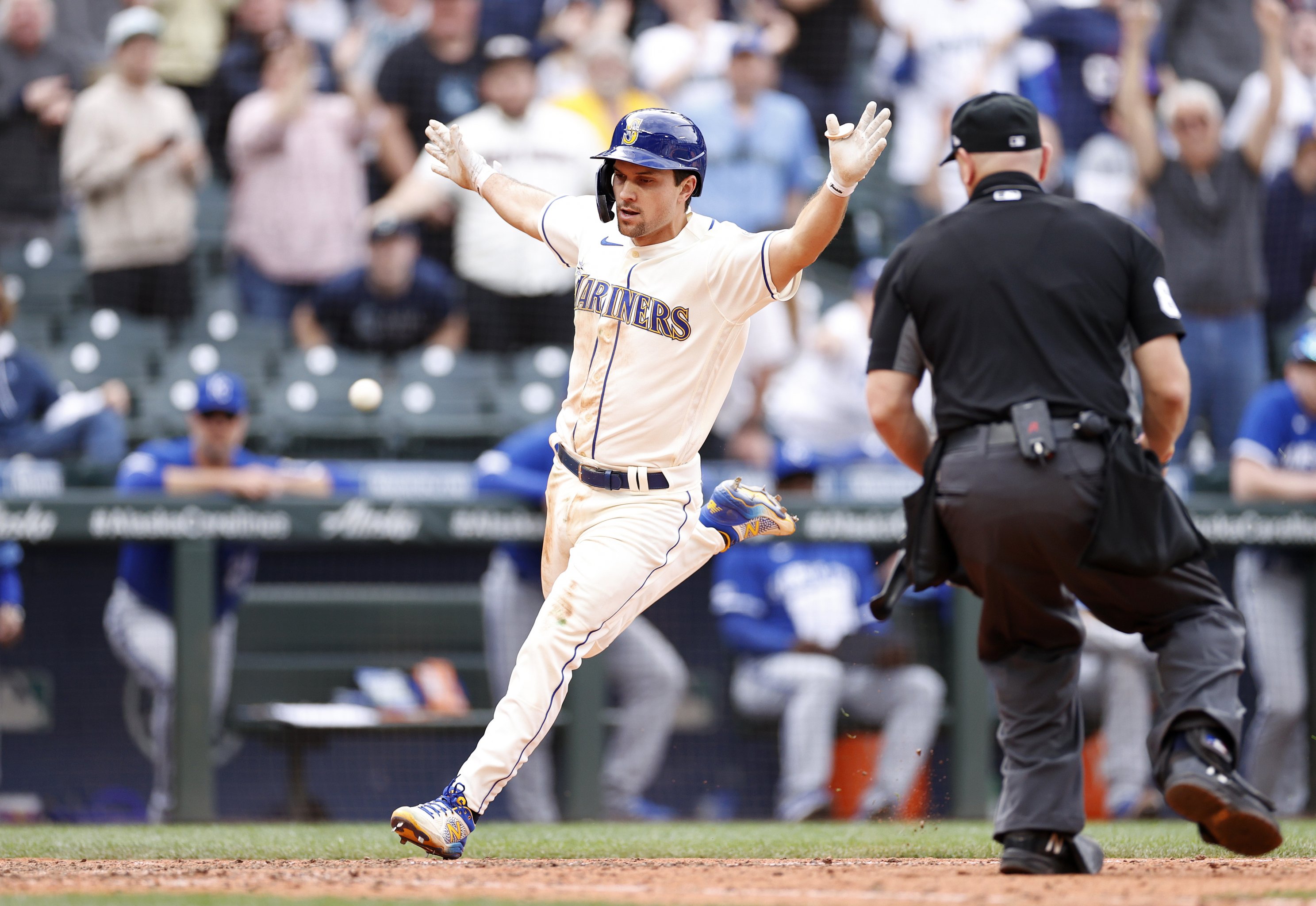 Padres extend utilityman Jake Cronenworth with seven-year, $80 million deal