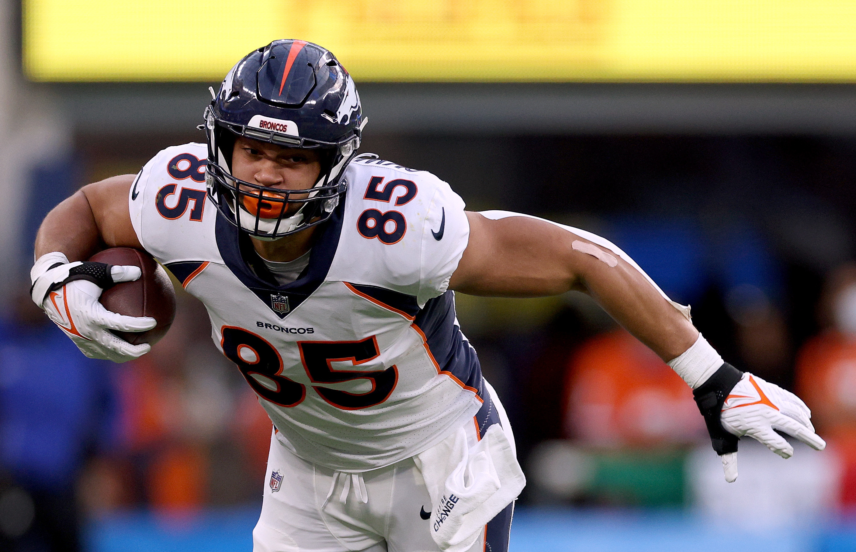 The hype around Broncos tight end Greg Dulcich is premature - Denver Sports