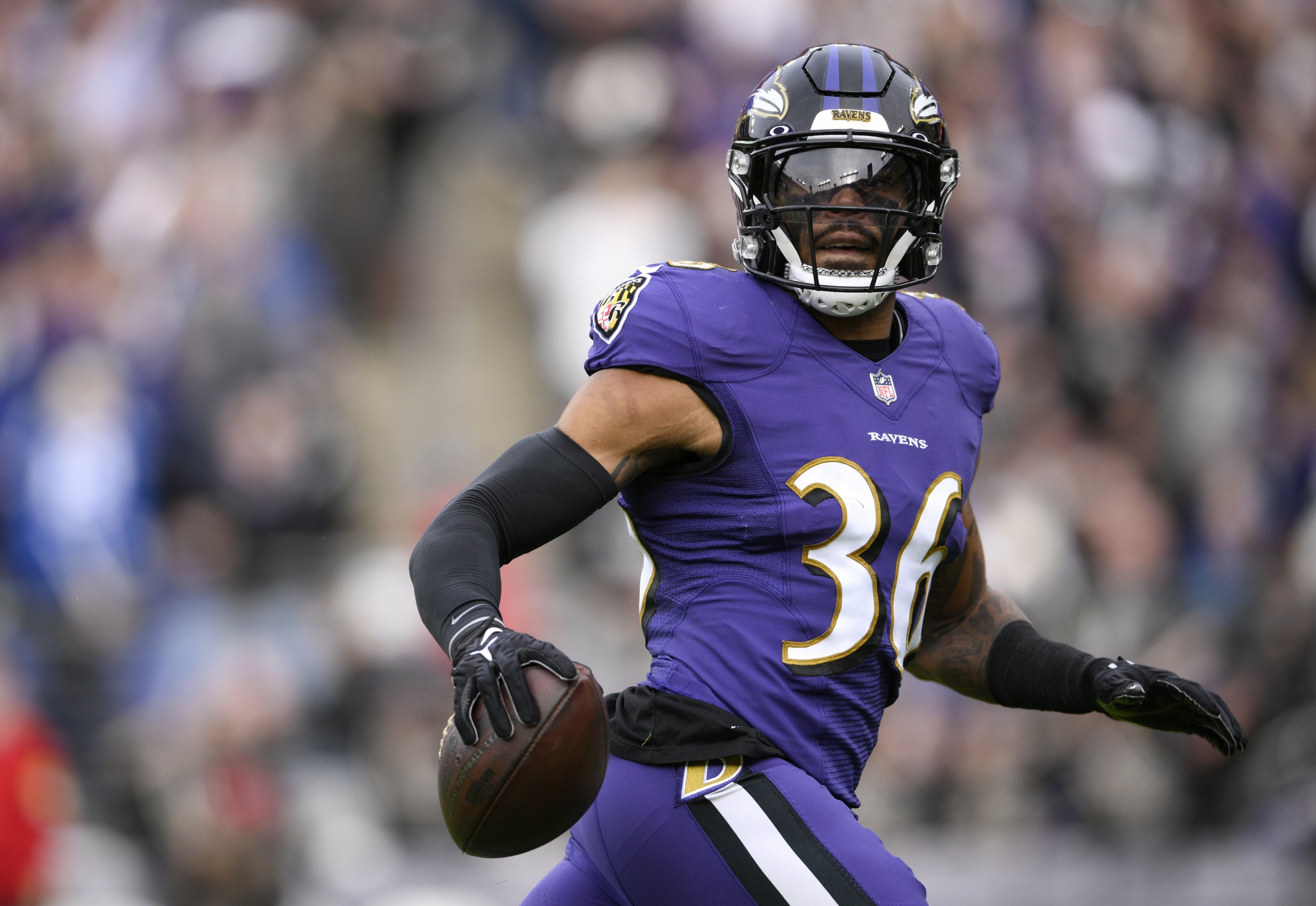 Bleacher Report names two players Ravens should trade for before 2022