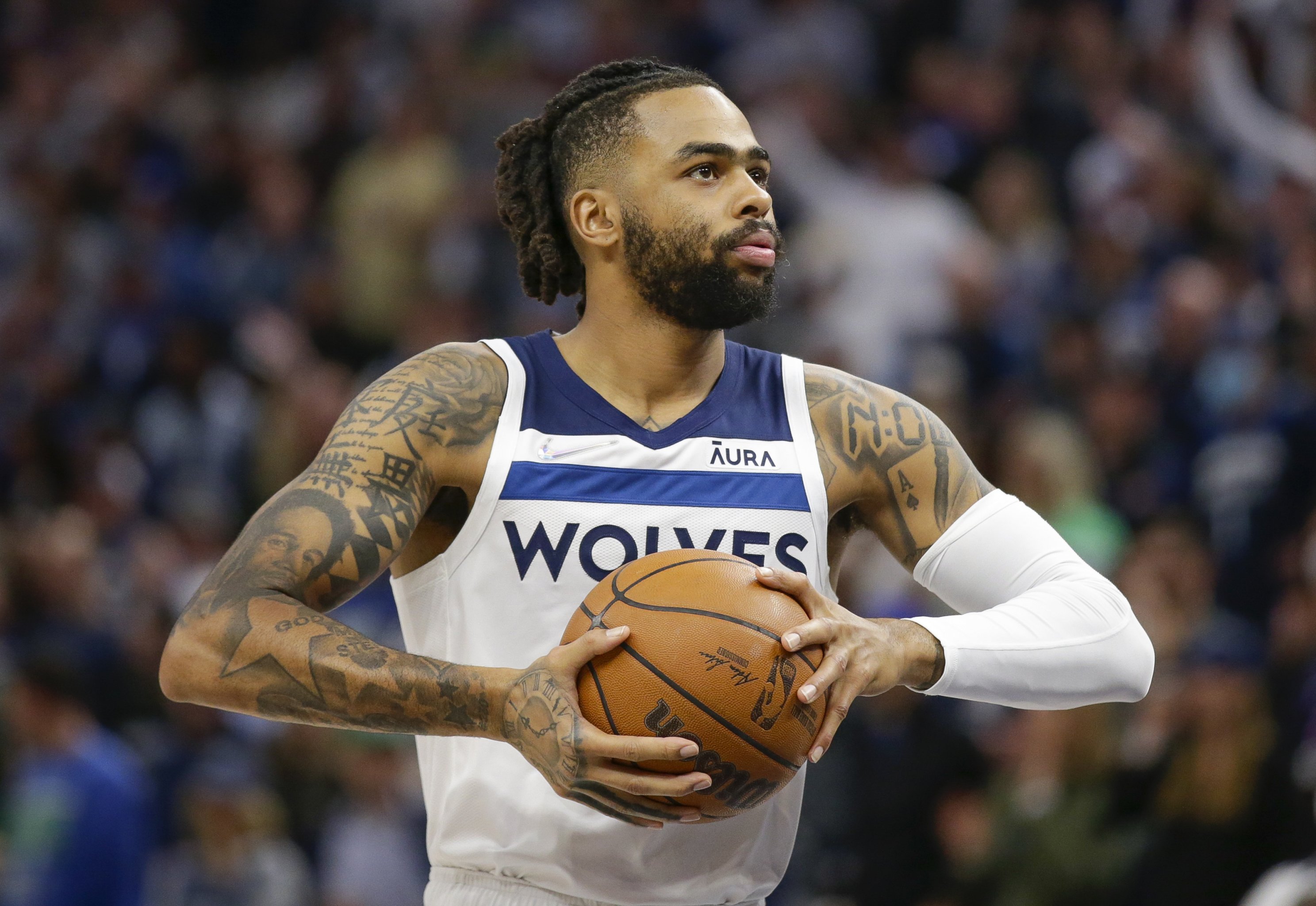 Timberwolves will try to trade D'Angelo Russell after playoff flop