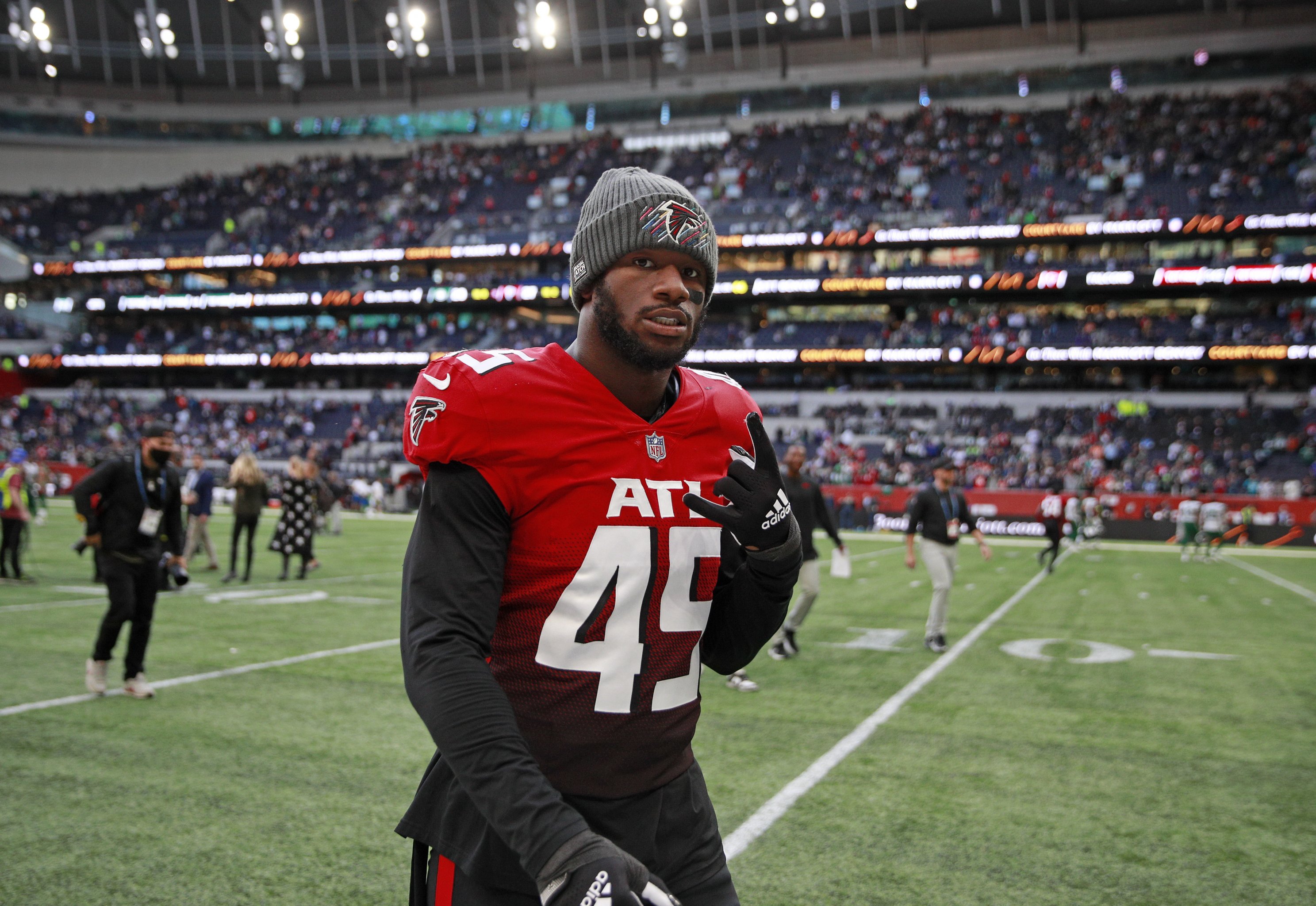 Buckley: Taking a leap of faith on Tyquan Thornton (It's an annual  tradition) - The Athletic