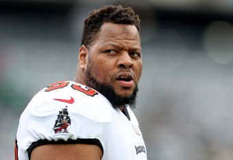 Free-agent DT Ndamukong Suh